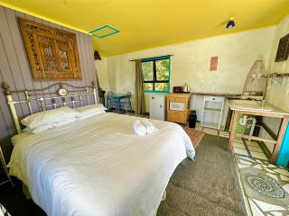 Cooks Beach Holiday Home - 4