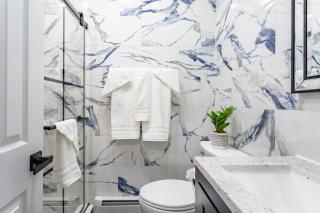 Comfort Meets Style 3BR Plus Parking - New Rochelle - 1