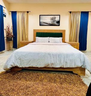 Budget Double Room in TopCity-1 Islamabad - Islamabad - 4