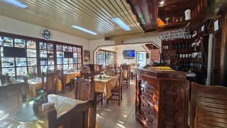 Hotel y Restaurant AKATA - 3