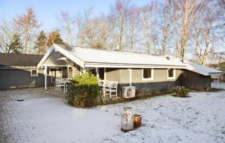 Beautiful Home In Ølsted With Wifi - Ølsted - 0