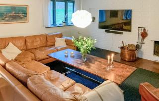 7 Bedroom Awesome Home In Ørum Djurs - - 4