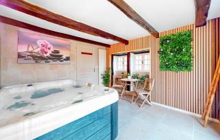 3 Bedroom Lovely Home In La Douze - 3
