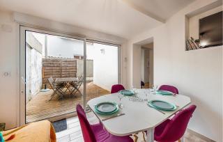 Gorgeous Home In Royan With Wifi - Royan - 9