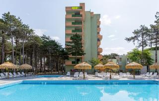 1 Bedroom Nice Apartment In Bibione - Bibione - 4