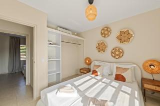 Alma Curacao - Willemstad - 1