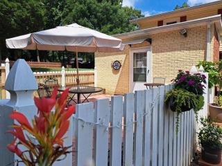 Quiet Retreat for Business or Family Trip - Charlotte - 4