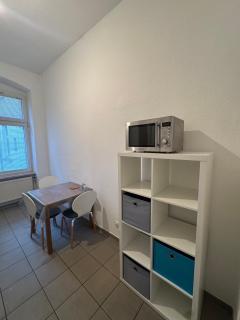 Ferienwohnung ''Ana'' in Stadtfeld Ost, nahe dem Bahnhof mit kostenlosem Parkplatz vor der Tür - Magdeburgo - 3