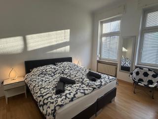 Ferienwohnung ''Ana'' in Stadtfeld Ost, nahe dem Bahnhof mit kostenlosem Parkplatz vor der Tür - Magdeburgo - 7