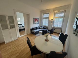 Ferienwohnung ''Ana'' in Stadtfeld Ost, nahe dem Bahnhof mit kostenlosem Parkplatz vor der Tür - Magdeburgo - 9