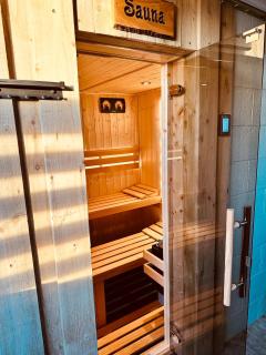 Kinnoull House near Stornoway Hot-Tub Sauna Pet Friendly - 1
