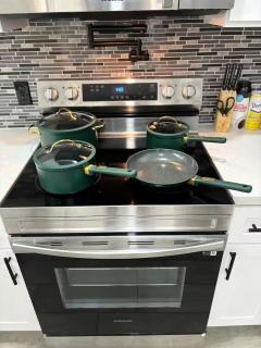 2BD 2BR Modern Green House Oasis - Houston - 4