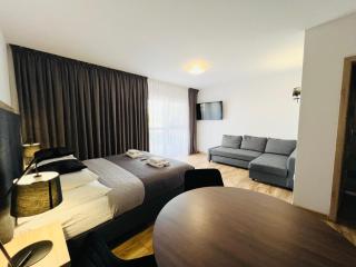 ROYAL Villa - ADULTS ONLY - Apartamenty z widokiem na Zalew Wiślany - Jacuzzi w cenie - Masaże relaksacyjne - Grupa Hotelowa PlażoweLove - Krynica Morska - 3