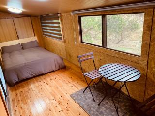 広い畳間と外には広いウッドデッキCondominium和風邸Yanbaru - Nago - 1
