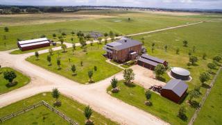 Luxury Pennsylvania Farm House in Langlang Town - - 8