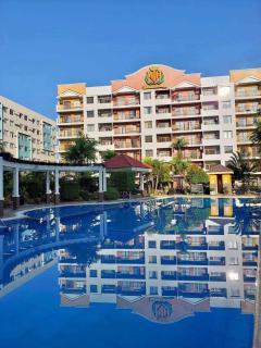 2BR Fully furnished Cozy and Spacious Condominium - 5