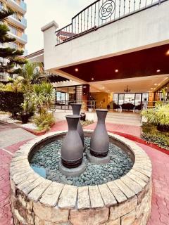 2BR Fully furnished Cozy and Spacious Condominium - Davao - 4