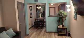 Comfy Home~Teal Feel~Sleeps 8 - 6