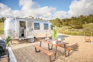 Stunning California Coast Airstream - Half Moon Bay - 4