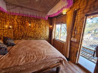 Nhà Cổ Lao Xa Homestay Hmong & Bungalow air conditioner - Đồng Văn - 7