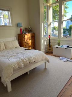 4 Bed Villa in Mount Eden - Auckland - 8