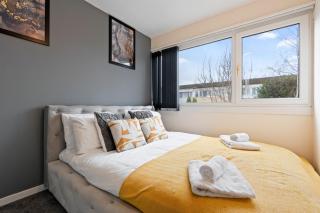 8Guests-3BR-Parking-FamilyFriendly-NearAirport - 4