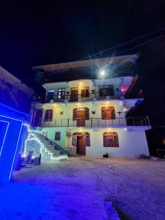 Pine View Kunal Home Inn Mashobra - 7
