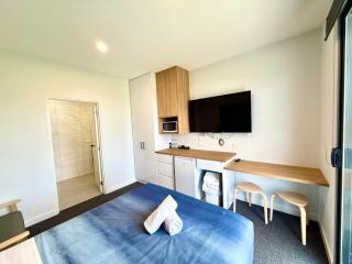 Apollo Dream Suites - 4