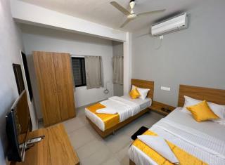 ANS Guest House Kharadi - Pune - 8
