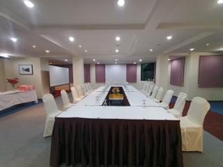 D'Feringghi Hotel - 1