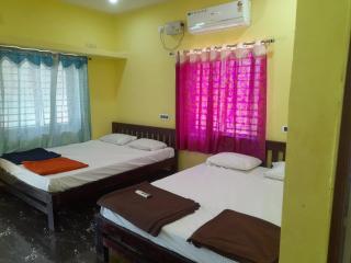 Golden shack - Gokarna - 6