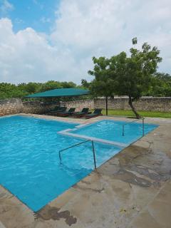 Jade luxury Apartments - Galu - 0