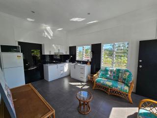 Cosy one bedroom self contained apartment - Yandua - 2