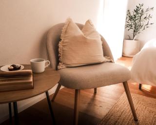 Lakeview Guesthouse with Two Bedrooms & Private Bathroom - Châtillon - 7