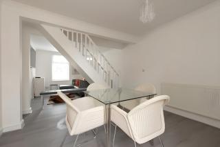 Lovely 2 Bed Room House in Grays - Grays Thurrock - 4