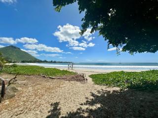 NEW Beachfront 3-bedrooms Apartment in Tamarin - Tamarin - 6
