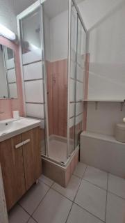Bonna Blanca Appartement à 50 m de la plage , secteur marché - Clim - 2