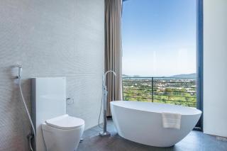 Villa Maan Ingfah 5BR Hilltop Pool Villa with Panoramic Chalong Bay Views - Ban Na Kok - 7