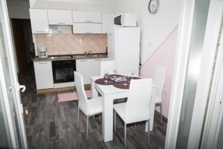 apartments VIGI - II - Povljana - 9