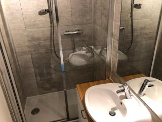 **Appartement T3 skis aux pieds avec balcon, parking et ski-casier, idéal pour skieurs !** - FR-1-513-18 - La Tania - 1