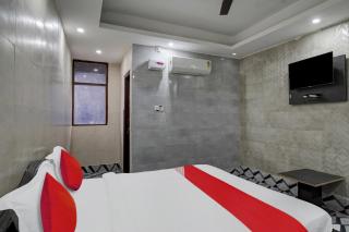 Hotel O Stay Happy - Noida - 2