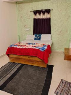 Shree om sai lodging - - 3