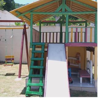 Chácara com piscina grande até 23 pessoas lazer garantido próximo a São Paulo - 2