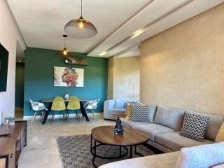 Exceptional Golf View Apartment, Prestigia - 9
