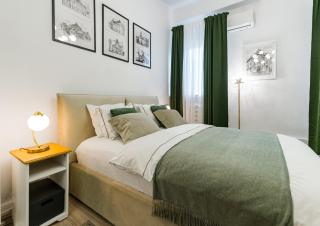 NEW High Ceilings Apartments - Cozy Studio - Athenee Palace - Bucharest - 2