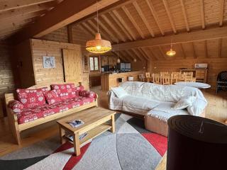 Chalet spacieux avec balcon et cuisine équipée - FR-1-787-112 - Laveissière - 0