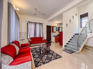 Private 3BHK Villa with Indoor Pool - Tirupporūr - 4