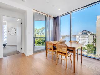 Lovely 2 Bedroom Executive Apartment - Brisbane - 5