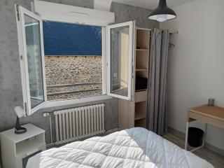 Chambre à l étage - Plémet - 5
