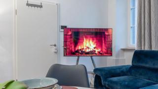 LiT LiVING - Luxus - Box SprIng - WH Old Town - Parking - 6